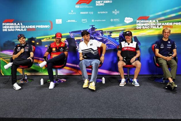 PEREZ Sergio (mex), Red Bull Racing RB18, portrait SAINZ Carlos (spa), Scuderia Ferrari F1-75, portrait GASLY Pierre (fra), Scuderia AlphaTauri AT03, portrait BOTTAS Valtteri (fin), Alfa Romeo F1 Team ORLEN C42, portrait ALBON Alexander (tha), Williams Racing FW44, portrait conference de presse, press conference, PK, Pressekonferenz during the Formula 1 Heineken Grande Premio de Sao Paulo 2022, Sao Paulo Grand Prix Grand Prix 2022, 21st round of the 2022 FIA Formula One World Championship, WM, Weltmeisterschaft from November 11 to 13, 2022 on the Interlagos Circuit, in Sao Paulo, Brazil - F1 - SAO PAULO GRAND PRIX 2022 DPPI Panoramic BRAZIL_FIA_PRESS_CONF_THU_04