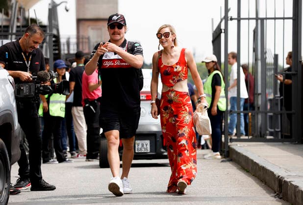 77 Valtteri Bottas FIN, Alfa Romeo F1 Team ORLEN and his girlfriend Tiffany Cromwell, F1 Grand Prix of Brazil at Autodromo Jose Carlos Pace on November 11, 2022 in Sao Paulo, Brazil Photo by HOCH ZWEI Sao Paulo Brazil