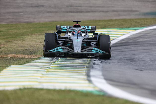 63 RUSSELL George (gbr), Mercedes AMG F1 Team W13, action during the Formula 1 Heineken Grande Premio de Sao Paulo 2022, Sao Paulo Grand Prix Grand Prix 2022, 21st round of the 2022 FIA Formula One World Championship, WM, Weltmeisterschaft from November 11 to 13, 2022 on the Interlagos Circuit, in Sao Paulo, Brazil - F1 - SAO PAULO GRAND PRIX 2022 DPPI Panoramic  GOOD3279 copie
