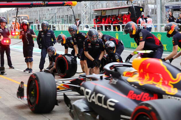 11 Sergio Perez MEX, Oracle Red Bull Racing , F1 Grand Prix of Brazil at Autodromo Jose Carlos Pace on November 11, 2022 in Sao Paulo, Brazil Photo by HOCH ZWEI Sao Paulo Brazil