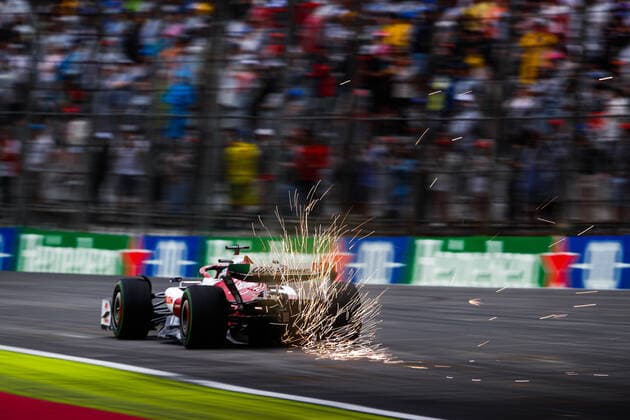 77 BOTTAS Valtteri (fin), Alfa Romeo F1 Team ORLEN C42, action during the Formula 1 Heineken Grande Premio de Sao Paulo 2022, Sao Paulo Grand Prix Grand Prix 2022, 21st round of the 2022 FIA Formula One World Championship, WM, Weltmeisterschaft from November 11 to 13, 2022 on the Interlagos Circuit, in Sao Paulo, Brazil - F1 - SAO PAULO GRAND PRIX 2022 DPPI Panoramic  00122047__V2_8142