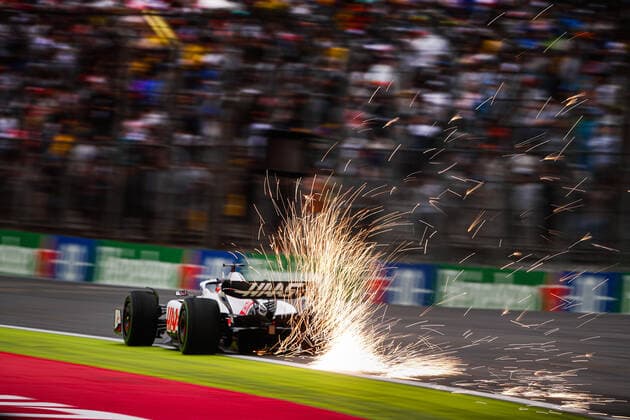 20 MAGNUSSEN Kevin (den), Haas F1 Team VF-22 Ferrari, action during the Formula 1 Heineken Grande Premio de Sao Paulo 2022, Sao Paulo Grand Prix Grand Prix 2022, 21st round of the 2022 FIA Formula One World Championship, WM, Weltmeisterschaft from November 11 to 13, 2022 on the Interlagos Circuit, in Sao Paulo, Brazil - F1 - SAO PAULO GRAND PRIX 2022 DPPI Panoramic  00122047__V2_8325
