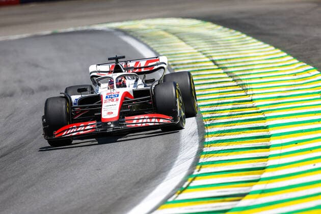 20 MAGNUSSEN Kevin (den), Haas F1 Team VF-22 Ferrari, action during the Formula 1 Heineken Grande Premio de Sao Paulo 2022, Sao Paulo Grand Prix Grand Prix 2022, 21st round of the 2022 FIA Formula One World Championship, WM, Weltmeisterschaft from November 11 to 13, 2022 on the Interlagos Circuit, in Sao Paulo, Brazil - F1 - SAO PAULO GRAND PRIX 2022 DPPI Panoramic  20221112_GOOD4673