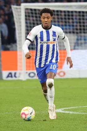 DEU, DFL, 1 FBL, Hertha BSC vs 1 FC Koeln, 12 11 2022, Berliner Olympiastadion, Berlin, DEU, DFL, 1 FBL, Hertha BSC vs 1 FC Koeln, in picture Jean Paul Boetius Hertha BSC Berlin 10 DFL regulations prohibit any use of Photographs as image sequences and or quasi video Foto Juergen Engler nordphoto GmbH JuergenxEngler nph00076