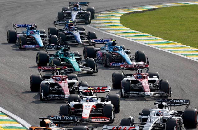 Start, 47 Mick Schumacher DEU, Haas F1 Team , 24 Guanyu Zhou CHN, Alfa Romeo F1 Team ORLEN , 77 Valtteri Bottas FIN, Alfa Romeo F1 Team ORLEN , 18 Lance Stroll CAN, Aston Martin Aramco Cognizant F1 Team , 31 Esteban Ocon FRA, BWT Alpine F1 Team , F1 Grand Prix of Brazil at Autodromo Jose Carlos Pace on November 13, 2022 in Sao Paulo, Brazil Photo by HOCH ZWEI Sao Paulo Brazil