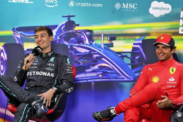 RUSSELL George (gbr), Mercedes AMG F1 Team W13, portrait SAINZ Carlos (spa), Scuderia Ferrari F1-75, portrait press conference, PK, Pressekonferenz during the Formula 1 Heineken Grande Premio de Sao Paulo 2022, Sao Paulo Grand Prix Grand Prix 2022, 21st round of the 2022 FIA Formula One World Championship, WM, Weltmeisterschaft from November 11 to 13, 2022 on the Interlagos Circuit, in Sao Paulo, Brazil - F1 - SAO PAULO GRAND PRIX 2022 - RACE DPPI Panoramic  BRAZIL_SUNDAY_FIA_PRESS_CONF_12