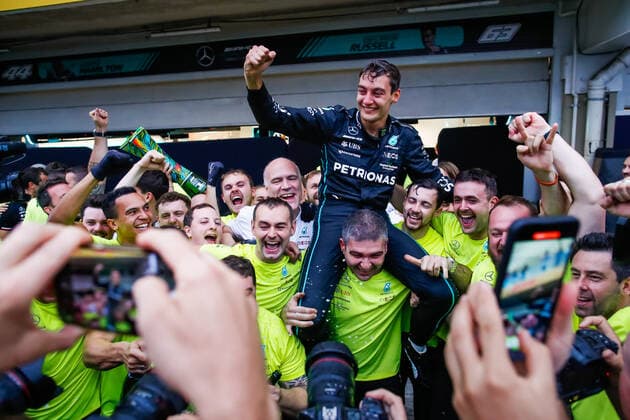 RUSSELL George (gbr), Mercedes AMG F1 Team W13, portrait celebration of his first win during the Formula 1 Heineken Grande Premio de Sao Paulo 2022, Sao Paulo Grand Prix Grand Prix 2022, 21st round of the 2022 FIA Formula One World Championship, WM, Weltmeisterschaft from November 11 to 13, 2022 on the Interlagos Circuit, in Sao Paulo, Brazil - F1 - SAO PAULO GRAND PRIX 2022 - RACE DPPI Panoramic  00122048___V2_2300