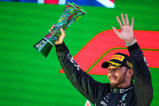 HAMILTON Lewis (gbr), Mercedes AMG F1 Team W13, portrait podium during the Formula 1 Heineken Grande Premio de Sao Paulo 2022, Sao Paulo Grand Prix Grand Prix 2022, 21st round of the 2022 FIA Formula One World Championship, WM, Weltmeisterschaft from November 11 to 13, 2022 on the Interlagos Circuit, in Sao Paulo, Brazil - F1 - SAO PAULO GRAND PRIX 2022 - RACE DPPI Panoramic  20221113_GOOD6082
