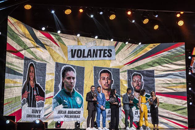 Premio Bola de Prata ESPN 2022. November 14, 2022, Sao Paulo, Brazil: Players and coaches who competed in the Brazilian Soccer Championship participate in the Ballon d Or award on ESPN television, held at the Holliday Inn Events Center (Anhembi), in Sao Paulo, on Monday (14).  Copyright: xAndersonxLirax