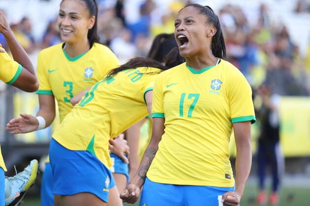 November 15, 2022, Sao Paulo, Brazil: Soccer Match between the teams from Brazil and Canada, held at Neo Quimica Arena Stadium, in Sao Paulo, in a preparatory confrontation for the Women s Soccer World Cup, scheduled for 2023. The Brazilian Women s Soccer Team won the match by score of 2-1, with goals scored by Bia Zaneratto and Aninha.  Copyright: xLecoxVianax