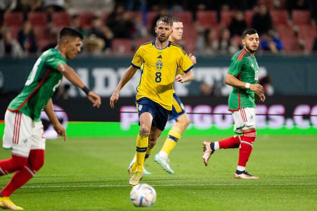 221116 Marcus RohdÃ n of Sweden during the international friendly football match between Mexico and Sweden on November 16, 2022 in Girona Photo Ludvig Thunman BILDBYRAN code LT LT0441 football football soccer fotball training country international friendly mexico sweden sweden sweden a bbeng,  Copyright: LUDVIGxTHUNMAN BB221116LT031