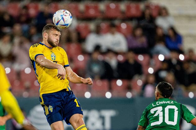 221116 Jesper Karlström of Sweden during the international friendly football match between Mexico and Sweden on November 16, 2022 in Girona Photo Ludvig Thunman BILDBYRAN code LT LT0441 football football soccer fotball training country international friendly Mexico Sweden Sweden Sweden a bbeng,  Copyright: LUDVIGxTHUNMAN BB221116LT043