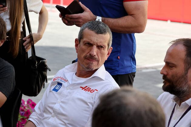 FORMULA 1 ETIHAD AIRWAYS ABU DHABI GRAND PRIX 2022 17 11 2022, Yas Marina Circuit, Abu Dhabi, FORMULA 1 ETIHAD AIRWAYS ABU DHABI GRAND PRIX 2022 , in the picture press conference of team principal Günther Steiner Haas F1 Team why they decided not to give Mick Schumacher from Germany of Team Haas a new contract for 2023 and instead to work with Nico Hülckenberg from Germany nordphotoxGmbHx xBratic nph00250