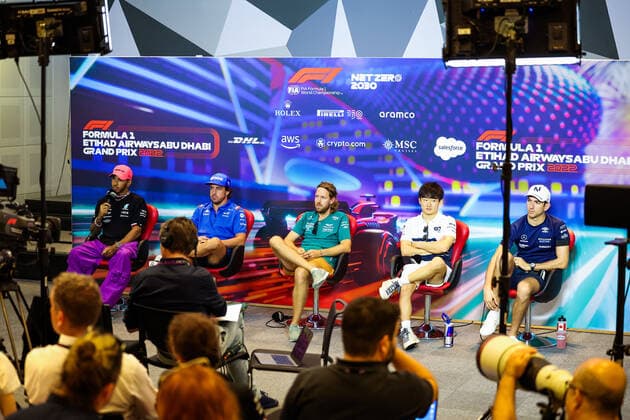 press conference, PK, Pressekonferenz HAMILTON Lewis (gbr), Mercedes AMG F1 Team W13, ALONSO Fernando (spa), Alpine F1 Team A522, VETTEL Sebastian (ger), Aston Martin F1 Team AMR22, TSUNODA Yuki (jap), Scuderia AlphaTauri AT03, LATIFI Nicholas (can), Williams Racing FW44, portrait during the Formula 1 Etihad Airways Abu Dhabi Grand Prix 2022, 22nd round of the 2022 FIA Formula One World Championship, WM, Weltmeisterschaft from November 18 to 20, 2022 on the Yas Marina Circuit, in Yas Island, Abu Dhabi - F1 - ABU DHABI GRAND PRIX 2022 DPPI Panoramic 20221117_GOOD6546