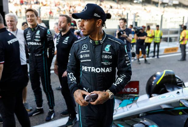44 Lewis Hamilton GBR, Mercedes AMG Petronas F1 Team , F1 Grand Prix of Abu Dhabi at Yas Marina Circuit on November 17, 2022 in Abu Dhabi, United Arab Emirates Photo by HOCH ZWEI Abu Dhabi United Arab Emirates