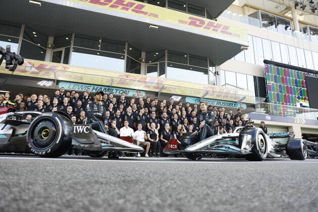 44 Lewis Hamilton GBR, Mercedes AMG Petronas F1 Team , Toto Wolff AUT, Mercedes AMG Petronas F1 Team , Nyck de Vries NLD, Mercedes AMG Petronas F1 Team , 63 George Russell GBR, Mercedes AMG Petronas F1 Team , F1 Grand Prix of Abu Dhabi at Yas Marina Circuit on November 17, 2022 in Abu Dhabi, United Arab Emirates Photo by HOCH ZWEI Abu Dhabi United Arab Emirates