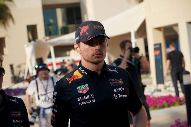 FORMULA 1 ETIHAD AIRWAYS ABU DHABI GRAND PRIX 2022 17 11 2022, Yas Marina Circuit, Abu Dhabi, FORMULA 1 ETIHAD AIRWAYS ABU DHABI GRAND PRIX 2022 , in picture Max Verstappen NEL , Oracle Red Bull Racing nordphotoxGmbHx xBratic nph00250