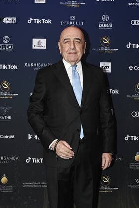 Foto Fabio Ferrari LaPresse - 17 Novembre 2022 - Dubai, Emirati Arabi Uniti - - Calcio -17ma edizione di Dubai International Sports Conference - Globe Soccer Awards 2022. Nella foto: Adriano Galliani November 17, 2022 Dubai, United Arab Emirates - sport - Soccer - 17th edition of the Dubai International Sports Conference - Globe Soccer Awards 2022. In the pic: Adriano Galliani  Copyright: xFabioxFerrari LaPressex