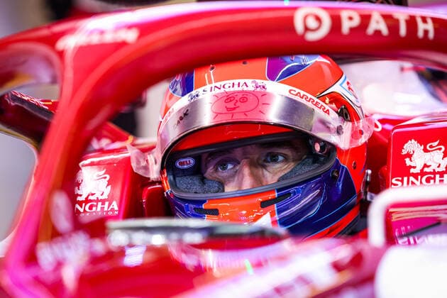 KUBICA Robert (pol), Reserve Driver of Alfa Romeo F1 Team ORLEN, portrait during the Formula 1 Etihad Airways Abu Dhabi Grand Prix 2022, 22nd round of the 2022 FIA Formula One World Championship, WM, Weltmeisterschaft from November 18 to 20, 2022 on the Yas Marina Circuit, in Yas Island, Abu Dhabi - F1 - ABU DHABI GRAND PRIX 2022 DPPI Panoramic  20221117_GOOD7187