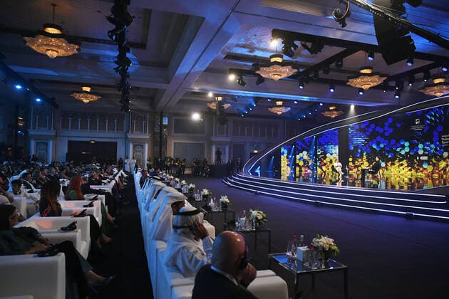 Foto Fabio Ferrari LaPresse - 17 Novembre 2022 - Dubai, Emirati Arabi Uniti - - Calcio -17ma edizione di Dubai International Sports Conference - Globe Soccer Awards 2022. Nella foto: panoramica della sala November 17, 2022 Dubai, United Arab Emirates - sport - Soccer - 17th edition of the Dubai International Sports Conference - Globe Soccer Awards 2022. In the pic: overview of the stage  Copyright: xFabioxFerrari LaPressex