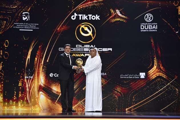 Foto Fabio Ferrari LaPresse - 17 Novembre 2022 - Dubai, Emirati Arabi Uniti - - Calcio -17ma edizione di Dubai International Sports Conference - Globe Soccer Awards 2022. Nella foto: Juni Calafat - Best Scout of the year November 17, 2022 Dubai, United Arab Emirates - sport - Soccer - 17th edition of the Dubai International Sports Conference - Globe Soccer Awards 2022. In the pic: Juni Calafat - Best Scout of the year  Copyright: xFabioxFerrari LaPressex
