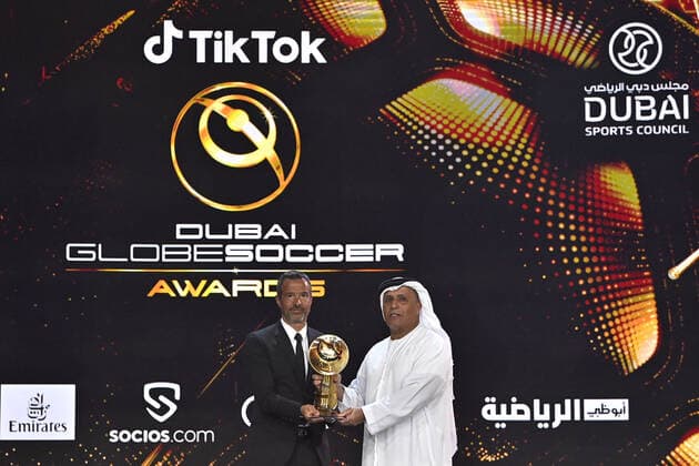Foto Fabio Ferrari LaPresse - 17 Novembre 2022 - Dubai, Emirati Arabi Uniti - - Calcio -17ma edizione di Dubai International Sports Conference - Globe Soccer Awards 2022. Nella foto: Jorge Mendes - Best agent of the year November 17, 2022 Dubai, United Arab Emirates - sport - Soccer - 17th edition of the Dubai International Sports Conference - Globe Soccer Awards 2022. In the pic: Jorge Mendes - Best agent of the year  Copyright: xFabioxFerrari LaPressex