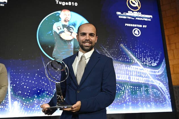 Foto Fabio Ferrari LaPresse - 17 Novembre 2022 - Dubai, Emirati Arabi Uniti - - Calcio -17ma edizione di Dubai International Sports Conference - Globe Soccer Awards 2022. Nella foto: Tuca810 - best football esport player November 17, 2022 Dubai, United Arab Emirates - sport - Soccer - 17th edition of the Dubai International Sports Conference - Globe Soccer Awards 2022. In the pic: Tuca810 - best football e-sport player  Copyright: xFabioxFerrari LaPressex