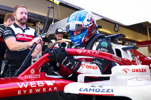 BOTTAS Valtteri (fin), Alfa Romeo F1 Team ORLEN C42, portrait during the Formula 1 Etihad Airways Abu Dhabi Grand Prix 2022, 22nd round of the 2022 FIA Formula One World Championship, WM, Weltmeisterschaft from November 18 to 20, 2022 on the Yas Marina Circuit, in Yas Island, Abu Dhabi - F1 - ABU DHABI GRAND PRIX 2022 DPPI Panoramic  00122049_AV6_6132.JPG