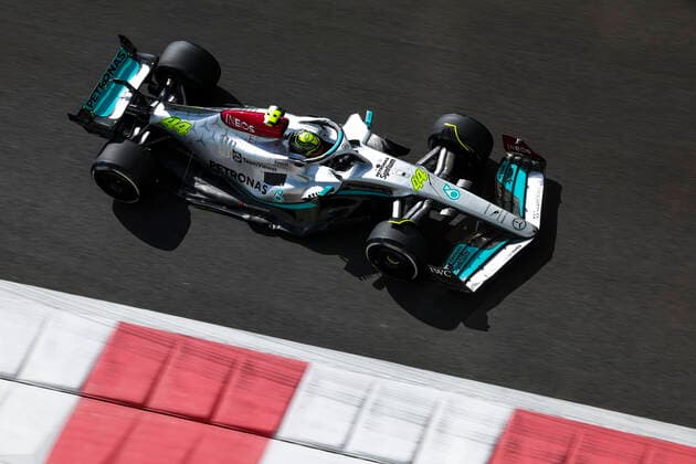 44 HAMILTON Lewis (gbr), Mercedes AMG F1 Team W13, action during the Formula 1 Etihad Airways Abu Dhabi Grand Prix 2022, 22nd round of the 2022 FIA Formula One World Championship, WM, Weltmeisterschaft from November 18 to 20, 2022 on the Yas Marina Circuit, in Yas Island, Abu Dhabi - F1 - ABU DHABI GRAND PRIX 2022 DPPI Panoramic  00122049_GOOD7461.JPG