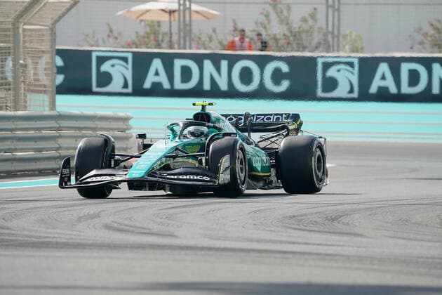 FORMULA 1 ETIHAD AIRWAYS ABU DHABI GRAND PRIX 2022 18 11 2022, Yas Marina Circuit, Abu Dhabi, FORMULA 1 ETIHAD AIRWAYS ABU DHABI GRAND PRIX 2022 , in picture Sebastian Vettel DEU , Aston Martin Aramco Cognizant Formula One Team nordphotoxGmbHx xBratic nph00250
