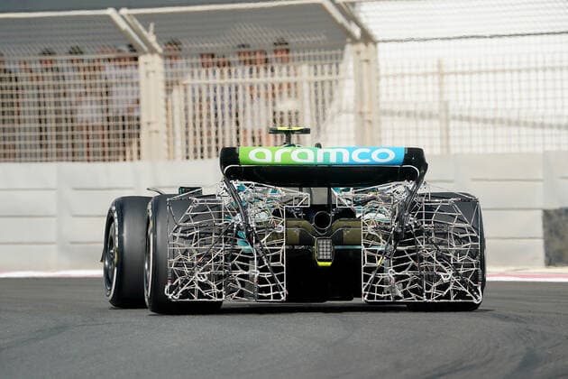 FORMULA 1 ETIHAD AIRWAYS ABU DHABI GRAND PRIX 2022 18 11 2022, Yas Marina Circuit, Abu Dhabi, FORMULA 1 ETIHAD AIRWAYS ABU DHABI GRAND PRIX 2022 , in picture Sebastian Vettel DEU , Aston Martin Aramco Cognizant Formula One Team nordphotoxGmbHx xBratic nph00250