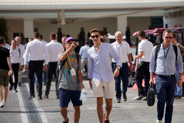 18 11 2022, Yas Marina Circuit, Abu Dhabi, FORMULA 1 ETIHAD AIRWAYS ABU DHABI GRAND PRIX 2022 , in picture George Russell GBR , Mercedes AMG Petronas Formula One Team Abu Dhabi Yas Marina Circuit United Arab Emirates  eu-images-506