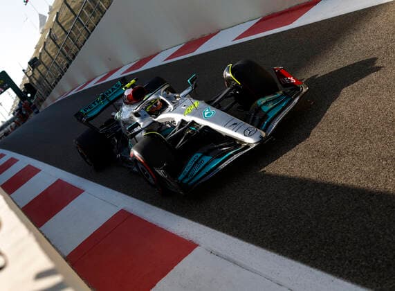 44 Lewis Hamilton GBR, Mercedes AMG Petronas F1 Team , F1 Grand Prix of Abu Dhabi at Yas Marina Circuit on November 18, 2022 in Abu Dhabi, United Arab Emirates Photo by HOCH ZWEI Abu Dhabi United Arab Emirates