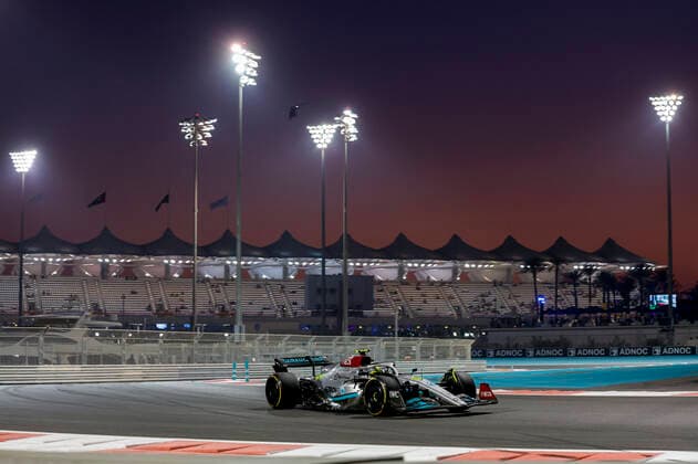 44 Lewis Hamilton GBR, Mercedes AMG Petronas F1 Team , F1 Grand Prix of Abu Dhabi at Yas Marina Circuit on November 18, 2022 in Abu Dhabi, United Arab Emirates Photo by HOCH ZWEI Abu Dhabi United Arab Emirates