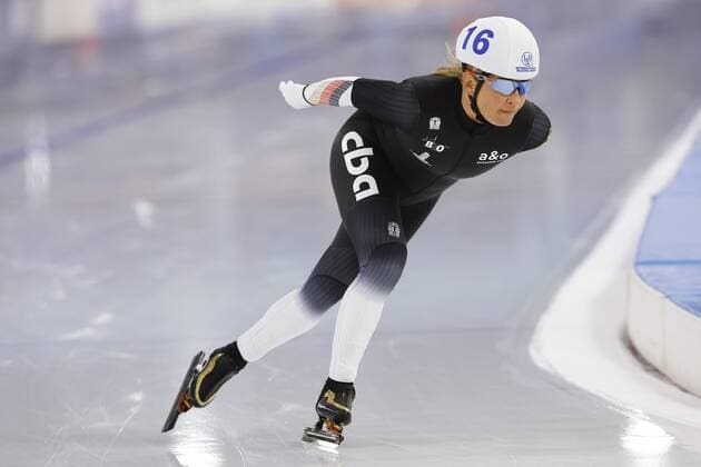 HEERENVEEN, Thialf Ice Stadium, 18-11-2022 , season 2022 2023, ISU World Cup Speedskating. during Worldcup Heerenveen 18-11-22 mass start Claudia Pechstein Worldcup Heerenveen 18-11-22  x19299256x Copyright: