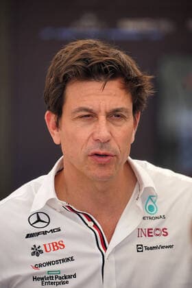 FORMULA 1 ETIHAD AIRWAYS ABU DHABI GRAND PRIX 2022 19 11 2022, Yas Marina Circuit, Abu Dhabi, FORMULA 1 ETIHAD AIRWAYS ABU DHABI GRAND PRIX 2022 , in picture Team Principal and Managing Director Toto Wolff Mercedes AMG Petronas F1 Team nordphotoxGmbHx xBratic nph00250