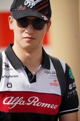 FORMULA 1 ETIHAD AIRWAYS ABU DHABI GRAND PRIX 2022 19 11 2022, Yas Marina Circuit, Abu Dhabi, FORMULA 1 ETIHAD AIRWAYS ABU DHABI GRAND PRIX 2022 , in picture Guanyu Zhou CHN , Alfa Romeo Racing ORLEN nordphotoxGmbHx xBratic nph00250