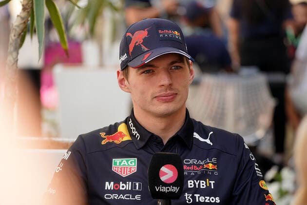 FORMULA 1 ETIHAD AIRWAYS ABU DHABI GRAND PRIX 2022 19 11 2022, Yas Marina Circuit, Abu Dhabi, FORMULA 1 ETIHAD AIRWAYS ABU DHABI GRAND PRIX 2022 , in picture Max Verstappen NEL , Oracle Red Bull Racing nordphotoxGmbHx xBratic nph00250