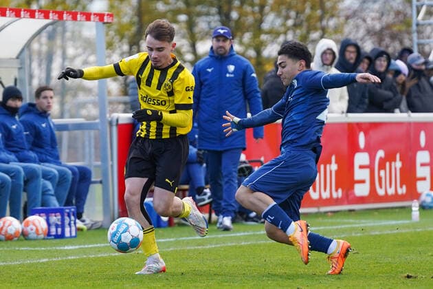 Saturday, 19 11 2022 Season 2022 2023 10 Matchday A Junior Bundesliga, U19 Bundesliga in Nachwuchszentrum, Bochum, Germany VfL Bochum U19 BV Borussia Dortmund U19 Vasco Walz Borussia Dortmund U19 8