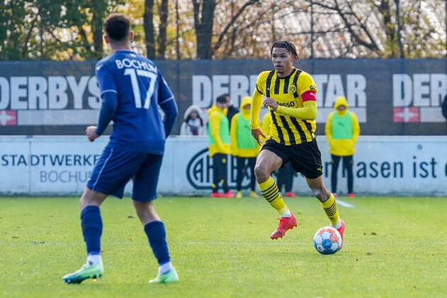 Saturday, 19 11 2022 Season 2022 2023 10 Matchday A Junior Bundesliga, U19 Bundesliga at Nachwuchszentrum, Bochum, Germany VfL Bochum U19 BV Borussia Dortmund U19 Pharrell Nnamdi Collins Borussia Dortmund U19 4