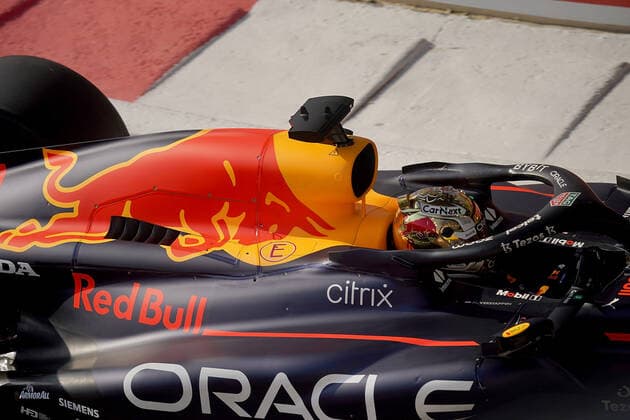 FORMULA 1 ETIHAD AIRWAYS ABU DHABI GRAND PRIX 2022 19 11 2022, Yas Marina Circuit, Abu Dhabi, FORMULA 1 ETIHAD AIRWAYS ABU DHABI GRAND PRIX 2022 , in picture Max Verstappen NEL , Oracle Red Bull Racing nordphotoxGmbHx xBratic nph00250