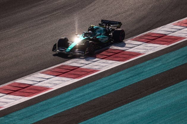 November 19, 2022, Abu Dhabi, United Arab Emirates: Sebastian Vettel of Aston Martin during Practice 3 of Formula 1 Abu Dhabi Grand Prix at Yas Marina Circuit on November 19, 2022 in Abu Dhabi, United Arab Emirates. Abu Dhabi United Arab Emirates - ZUMAz156 0194545187st Copyright: xBeataxZawrzelx
