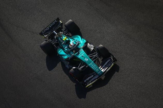 November 19, 2022, Abu Dhabi, United Arab Emirates: Sebastian Vettel of Aston Martin during Practice 3 of Formula 1 Abu Dhabi Grand Prix at Yas Marina Circuit on November 19, 2022 in Abu Dhabi, United Arab Emirates. Abu Dhabi United Arab Emirates - ZUMAz156 0194545253st Copyright: xBeataxZawrzelx