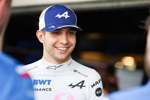 OCON Esteban (fra), Alpine F1 Team A522, portrait during the Formula 1 Etihad Airways Abu Dhabi Grand Prix 2022, 22nd round of the 2022 FIA Formula One World Championship, WM, Weltmeisterschaft from November 18 to 20, 2022 on the Yas Marina Circuit, in Yas Island, Abu Dhabi - F1 - ABU DHABI GRAND PRIX 2022 DPPI Panoramic  00122049_AV6_6907