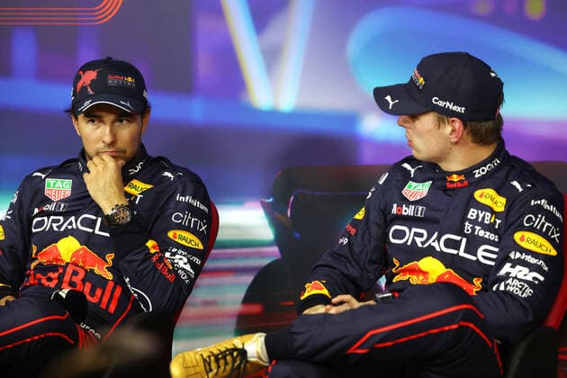 PEREZ Sergio (mex), Red Bull Racing RB18, VERSTAPPEN Max (ned), Red Bull Racing RB18, portrait, press conference, PK, Pressekonferenz during the Formula 1 Etihad Airways Abu Dhabi Grand Prix 2022, 22nd round of the 2022 FIA Formula One World Championship, WM, Weltmeisterschaft from November 18 to 20, 2022 on the Yas Marina Circuit, in Yas Island, Abu Dhabi - F1 - ABU DHABI GRAND PRIX 2022 DPPI Panoramic GP2222_151855177A8164