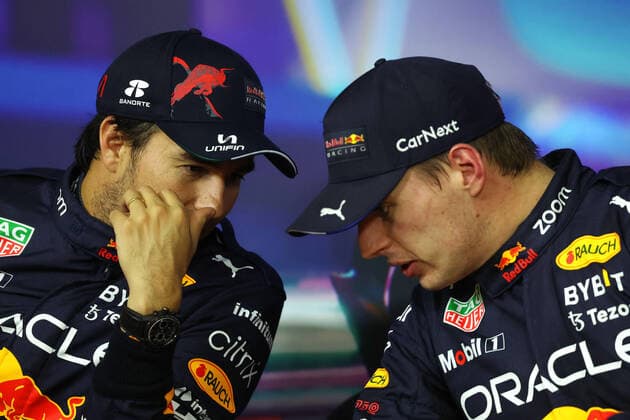 PEREZ Sergio (mex), Red Bull Racing RB18, VERSTAPPEN Max (ned), Red Bull Racing RB18, portrait, press conference, PK, Pressekonferenz during the Formula 1 Etihad Airways Abu Dhabi Grand Prix 2022, 22nd round of the 2022 FIA Formula One World Championship, WM, Weltmeisterschaft from November 18 to 20, 2022 on the Yas Marina Circuit, in Yas Island, Abu Dhabi - F1 - ABU DHABI GRAND PRIX 2022 DPPI Panoramic GP2222_151911177A8240