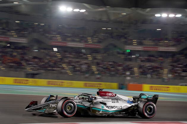 19 11 2022, Yas Marina Circuit, Abu Dhabi, FORMULA 1 ETIHAD AIRWAYS ABU DHABI GRAND PRIX 2022 , in picture George Russell GBR , Mercedes AMG Petronas Formula One Team Abu Dhabi Yas Marina Circuit United Arab Emirates  eu-images-506