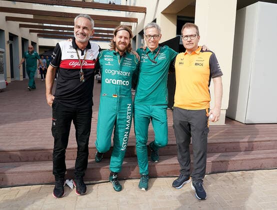FORMULA 1 ETIHAD AIRWAYS ABU DHABI GRAND PRIX 2022 20 11 2022, Yas Marina Circuit, Abu Dhabi, FORMULA 1 ETIHAD AIRWAYS ABU DHABI GRAND PRIX 2022 , in picture sport director Beat Zehnder Alfa Romeo Racing ORLEN , Sebastian Vettel DEU , Aston Martin Aramco Cognizant Formula One Team, team principal Mike Krack Aston Martin Cognizant Formula One Team , team principal Andreas Seidel McLaren Formula 1 Team nordphotoxGmbHx xBratic nph00250
