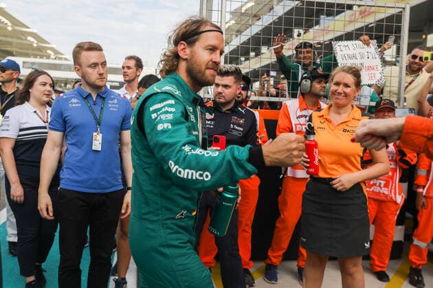 November 20, 2022, Abu Dhabi, United Arab Emirates: Sebastian Vettel of Aston Martin attends Driver s Parade during Formula 1 Abu Dhabi Grand Prix at Yas Marina Circuit on November 20, 2022 in Abu Dhabi, United Arab Emirates. Abu Dhabi United Arab Emirates - ZUMAz156 0194608111st Copyright: xBeataxZawrzelx