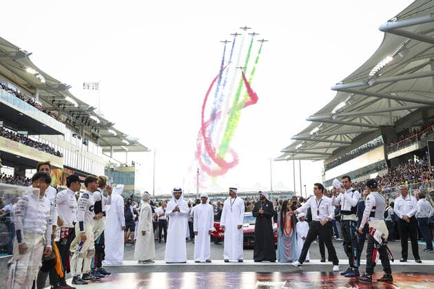 BEN SULAYEM Mohammed (uae), President of the FIA, DOMENICALI Stefano (ita), Chairman and CEO Formula One Group FOG, CAREY Chase (usa), former Chairman and CEO Formula One Group FOG, portrait during the Formula 1 Etihad Airways Abu Dhabi Grand Prix 2022, 22nd round of the 2022 FIA Formula One World Championship, WM, Weltmeisterschaft from November 18 to 20, 2022 on the Yas Marina Circuit, in Yas Island, Abu Dhabi - F1 - ABU DHABI GRAND PRIX 2022 - RACE DPPI Panoramic  00122050_G00D1419.JPG
